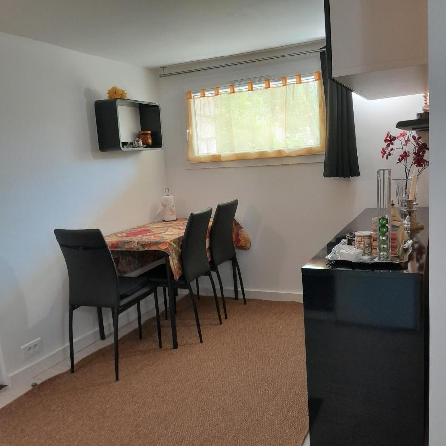 Sainte-Geneviève-des-Bois Studio Maxi 3 Pers, Acces Facile, Proche Gare Pour Paris מראה חיצוני תמונה