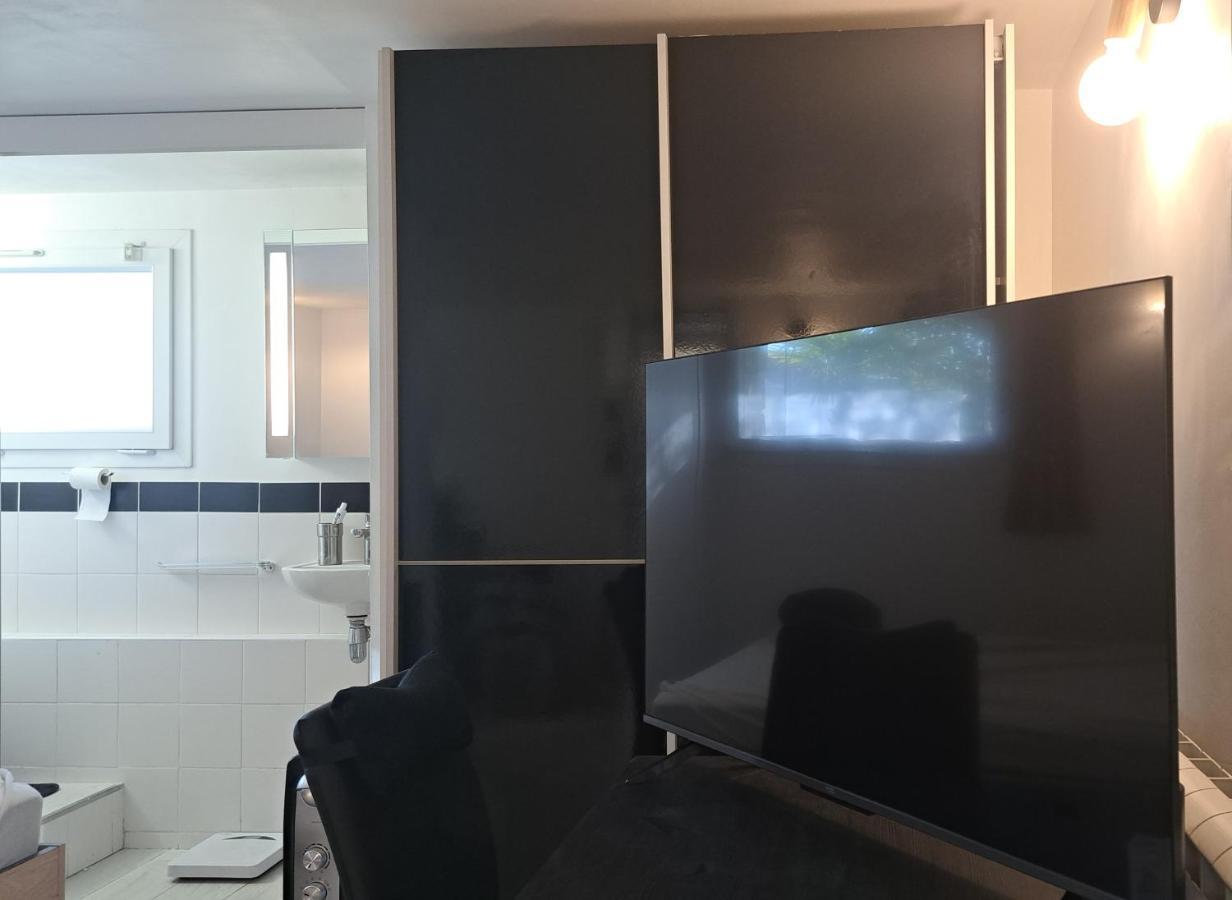 Sainte-Geneviève-des-Bois Studio Maxi 3 Pers, Acces Facile, Proche Gare Pour Paris מראה חיצוני תמונה